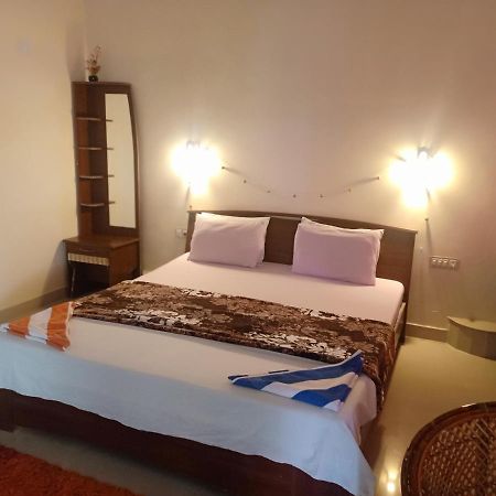 Marina Guest House Kovalam Buitenkant foto